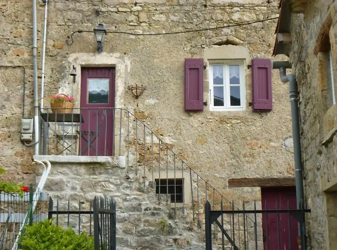Nyaraló Maison De Village Saint-Paul-des-Fonts