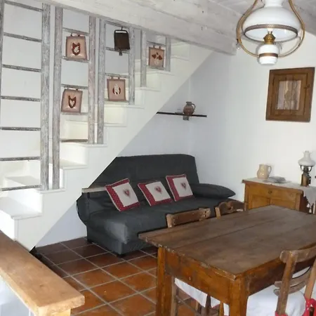 Maison De Village *